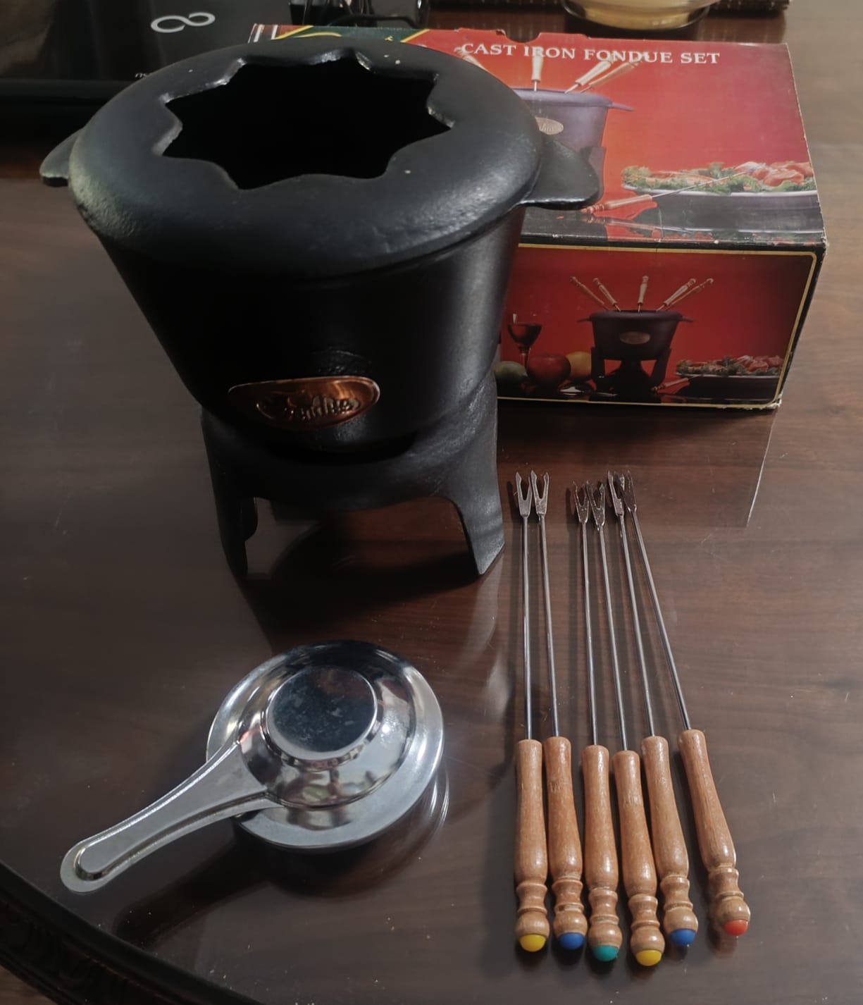 Regent Forge Cast Iron Fondue Set