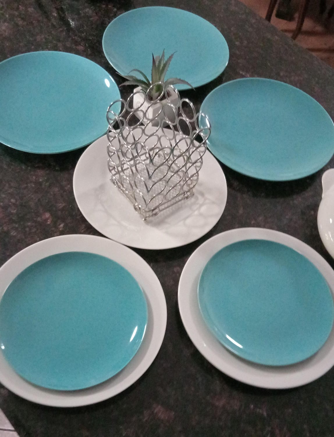 Assorted Kitchenware Bundle: Plates, Serving Dish, and Wire Caddy