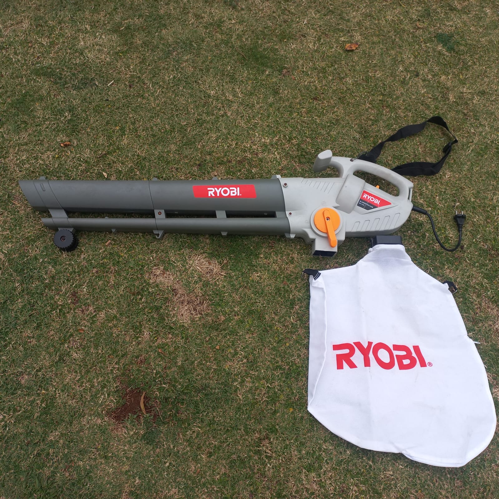 Ryobi RBV-2200 Blower Vacuum