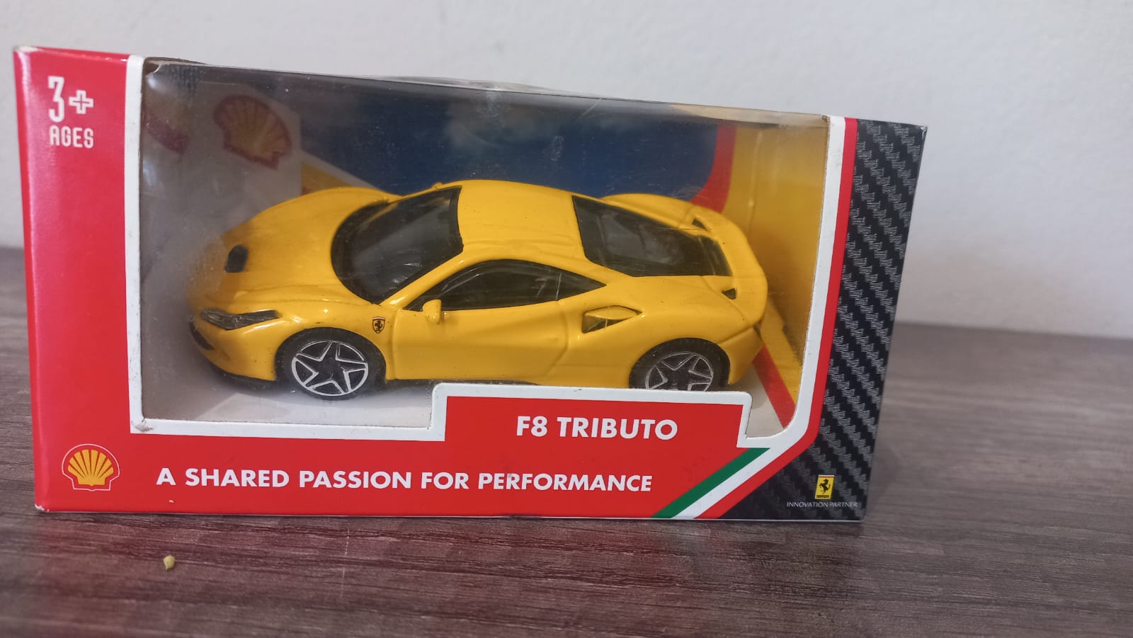 Bburago 1/43 Scale Ferrari F8 Tributo Model Car
