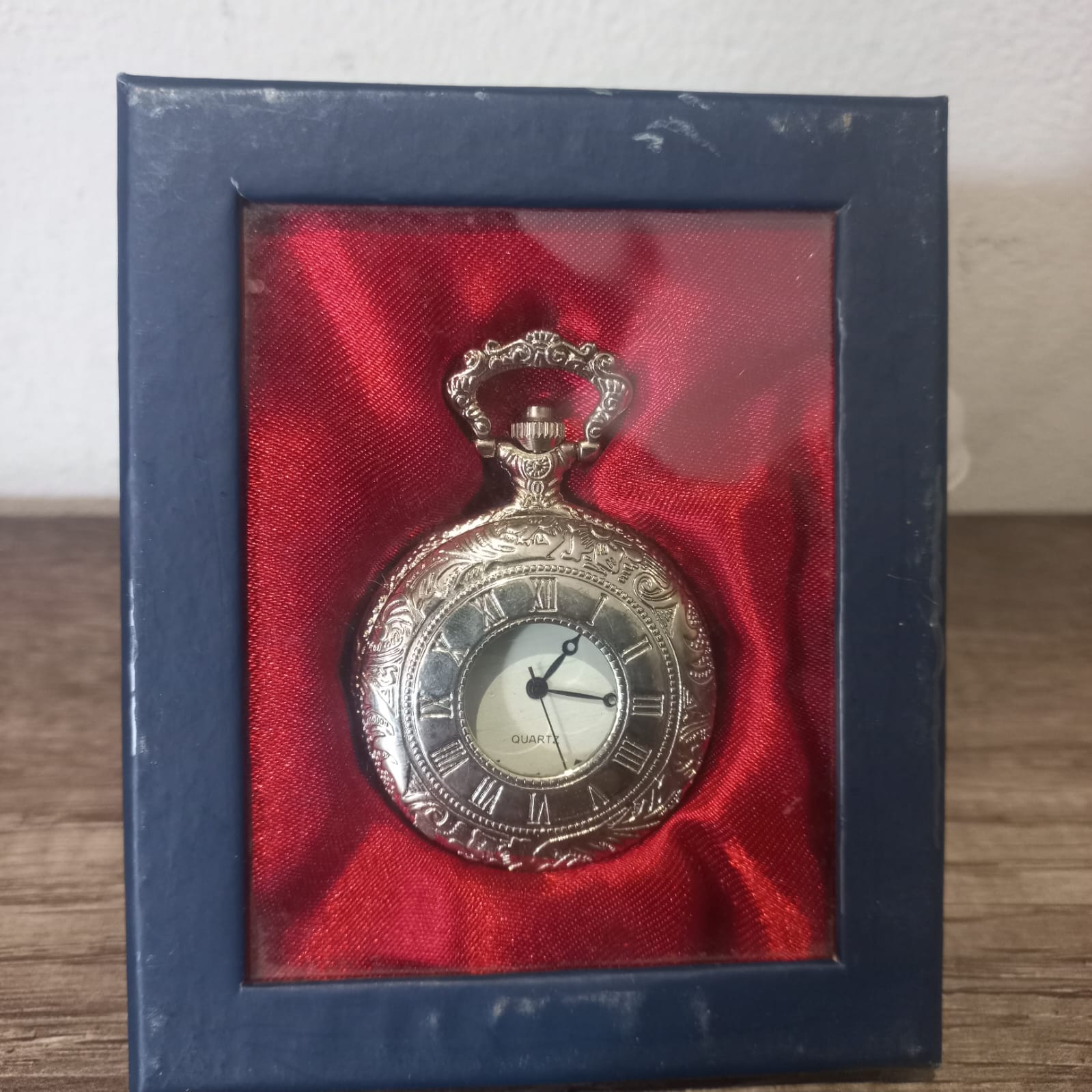 Decorative Quartz Pocket Watch in Presentation Box - Issue 1