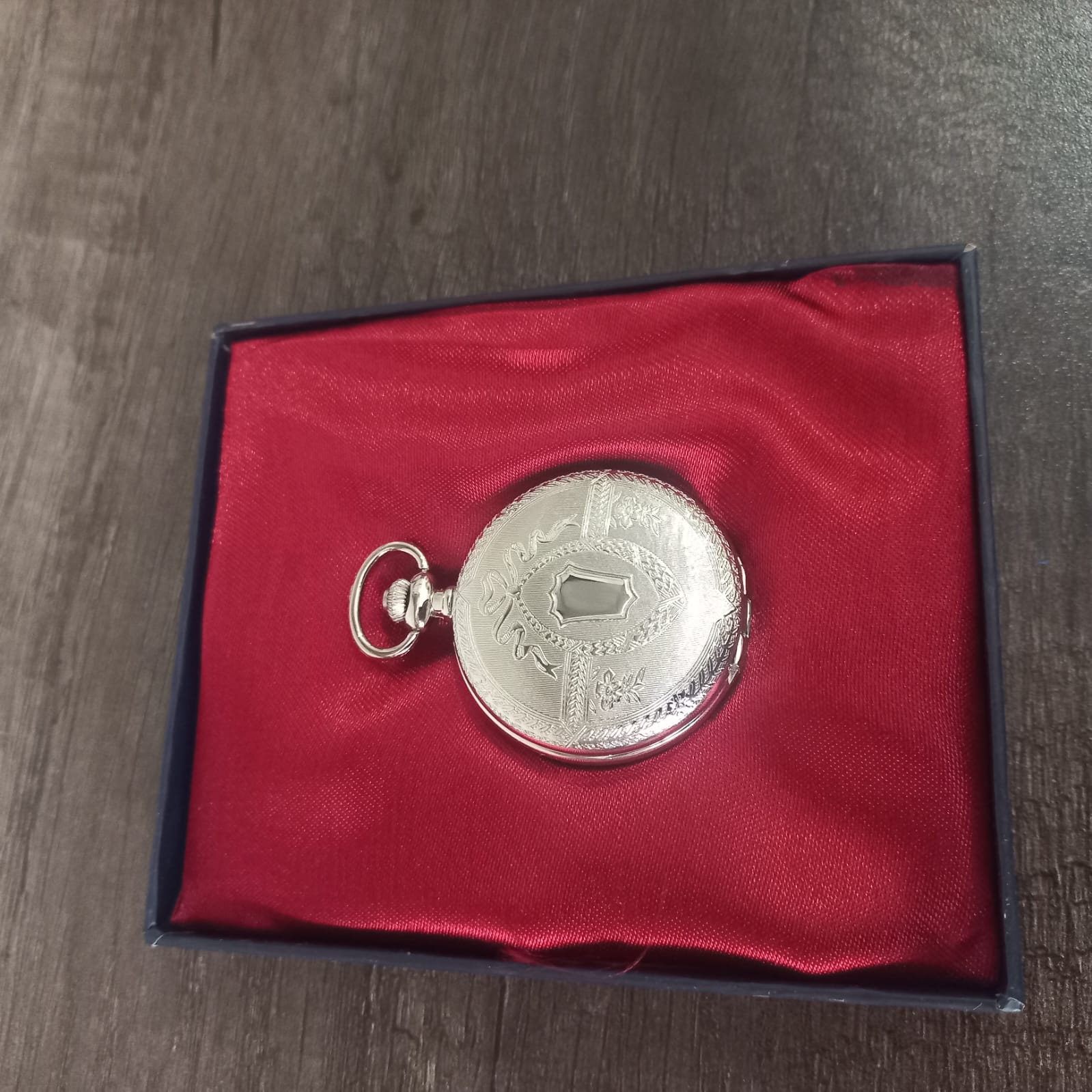 Decorative Quartz Pocket Watch in Presentation Box - Issue 13