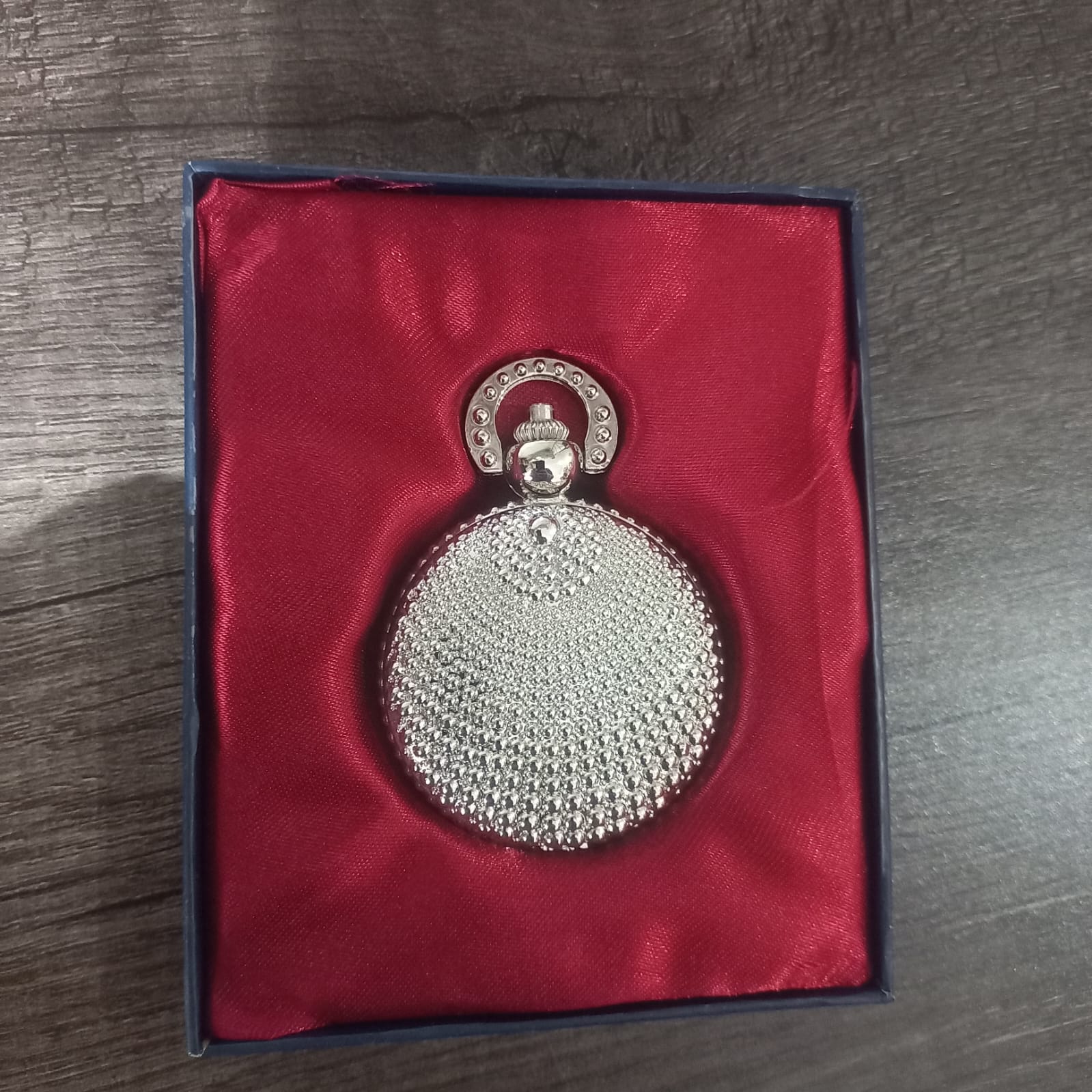 Silver-Tone Quartz Pocket Watch in Presentation Box - Issue 20