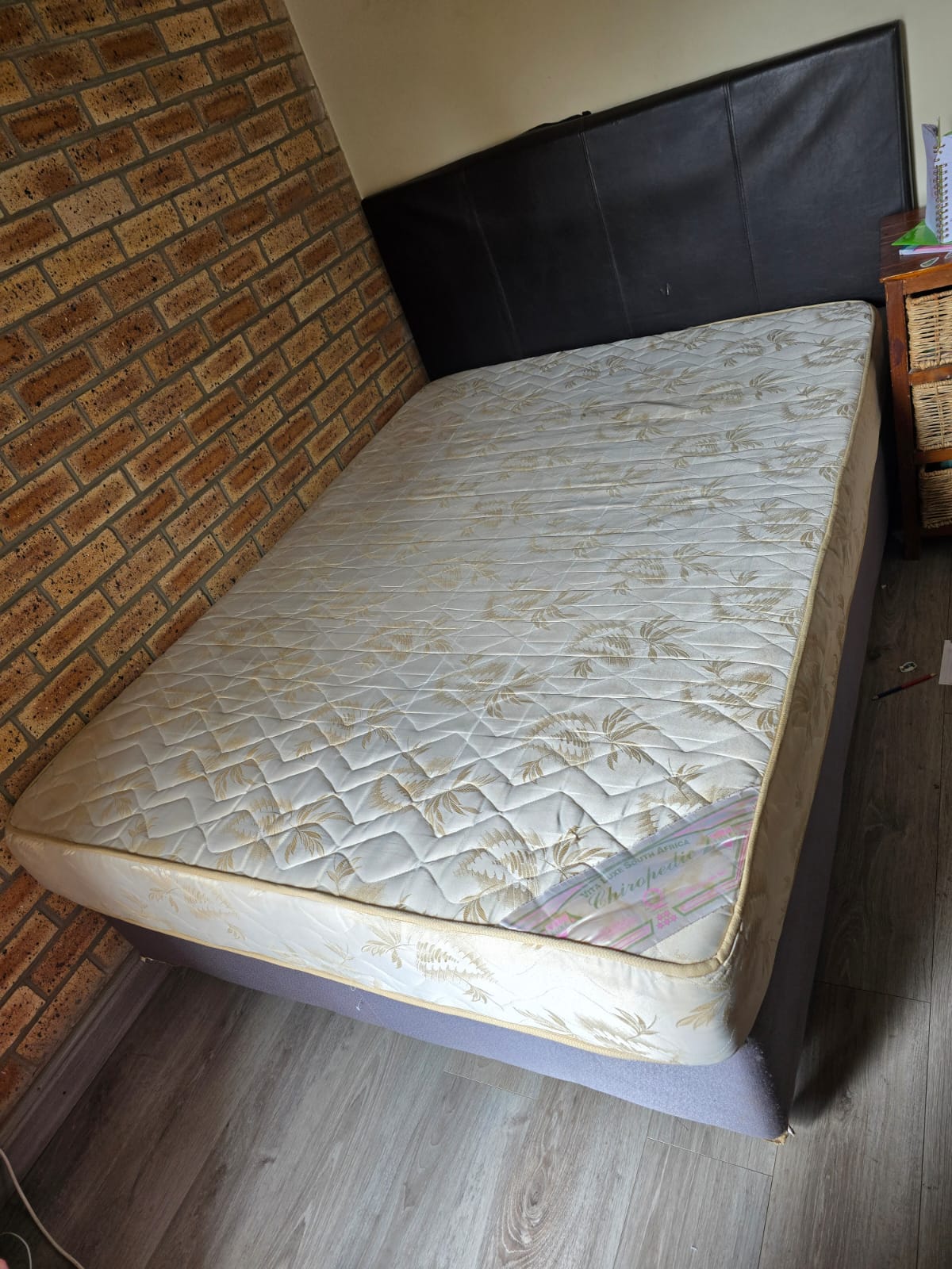 Vita Luxe Double Bed Set