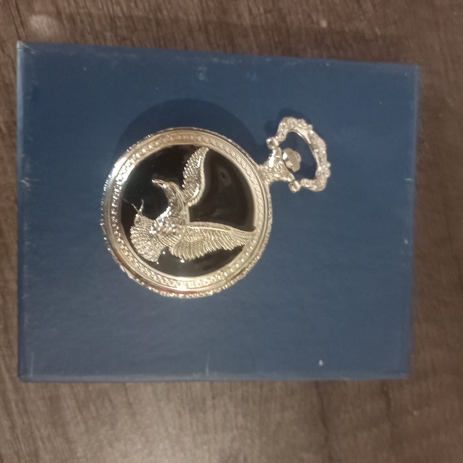Silver-tone Quartz Pocket Watch with Eagle Motif