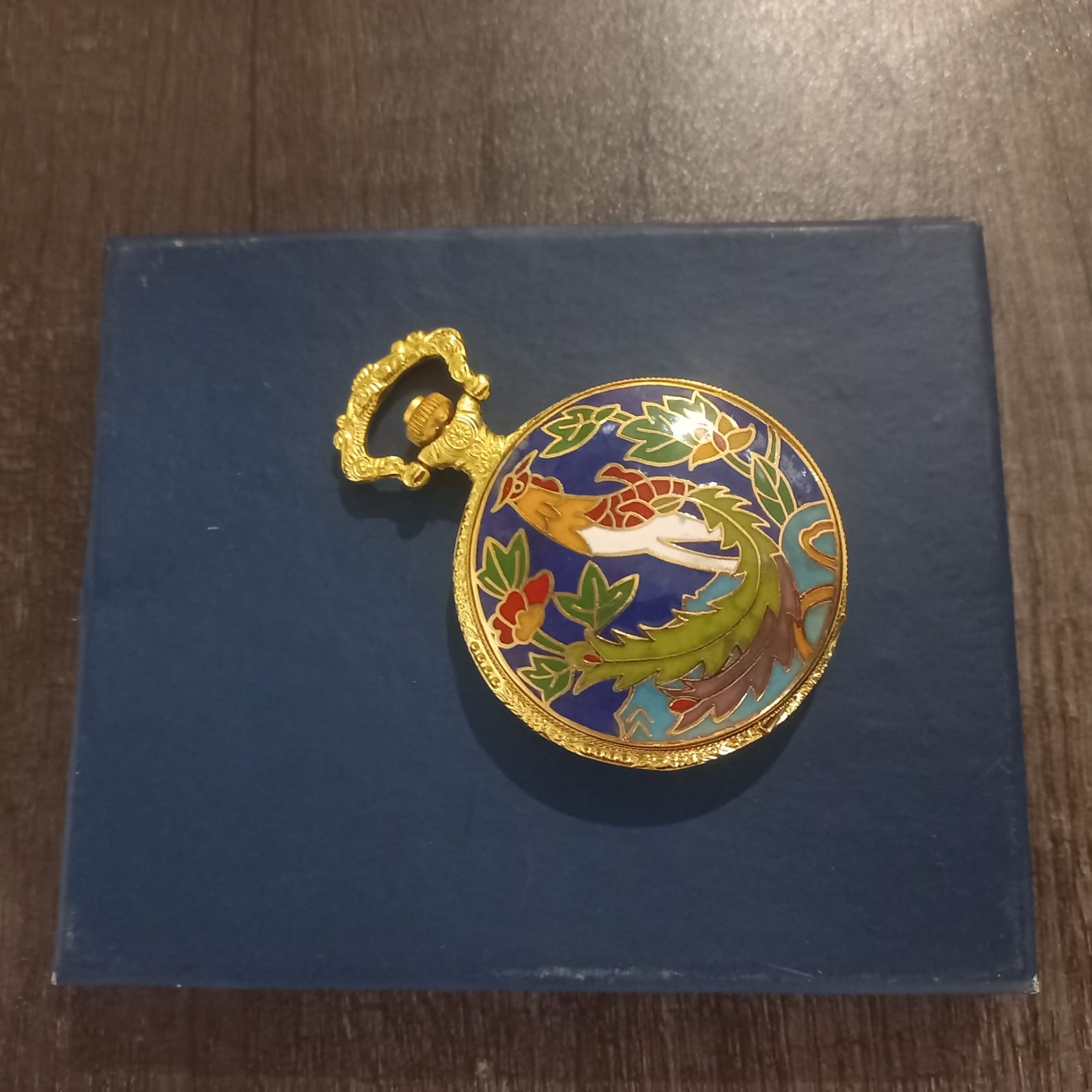 Decorative Quartz Pocket Watch with bird-themed enamel-style front cover