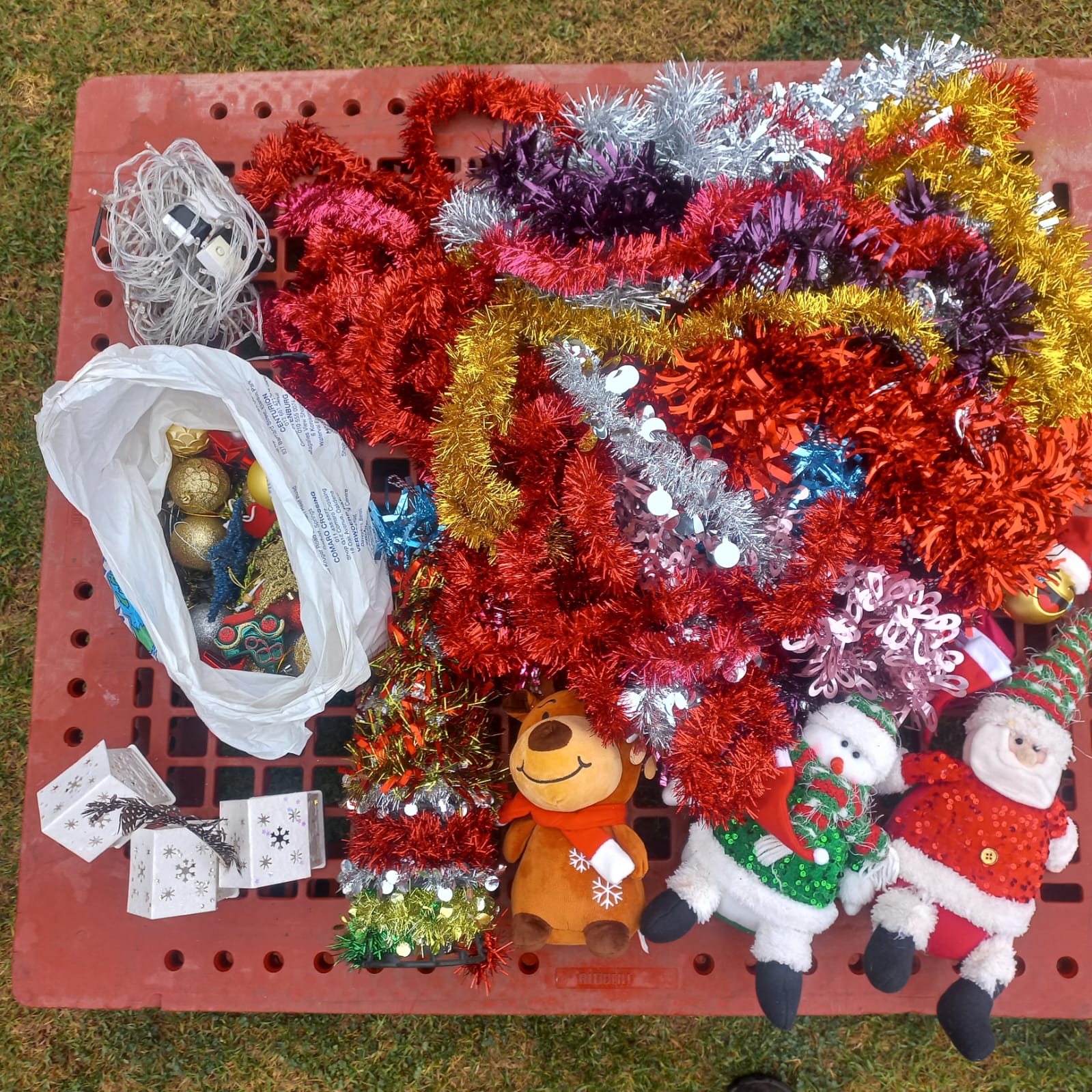 Project Palesa - Assorted Christmas Decorations Bundle