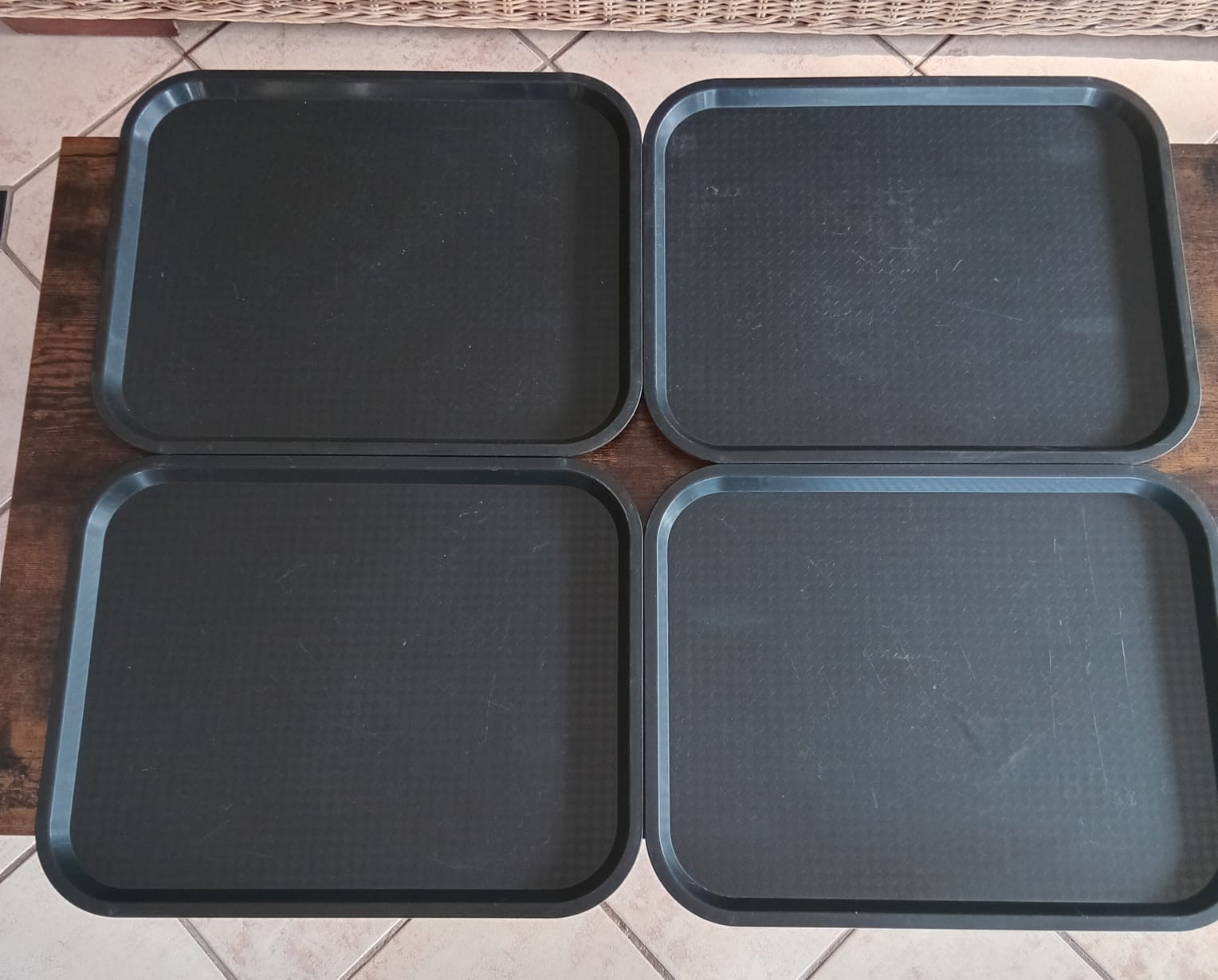 Set of 4 SteelKing Rectangular Black Serving Trays