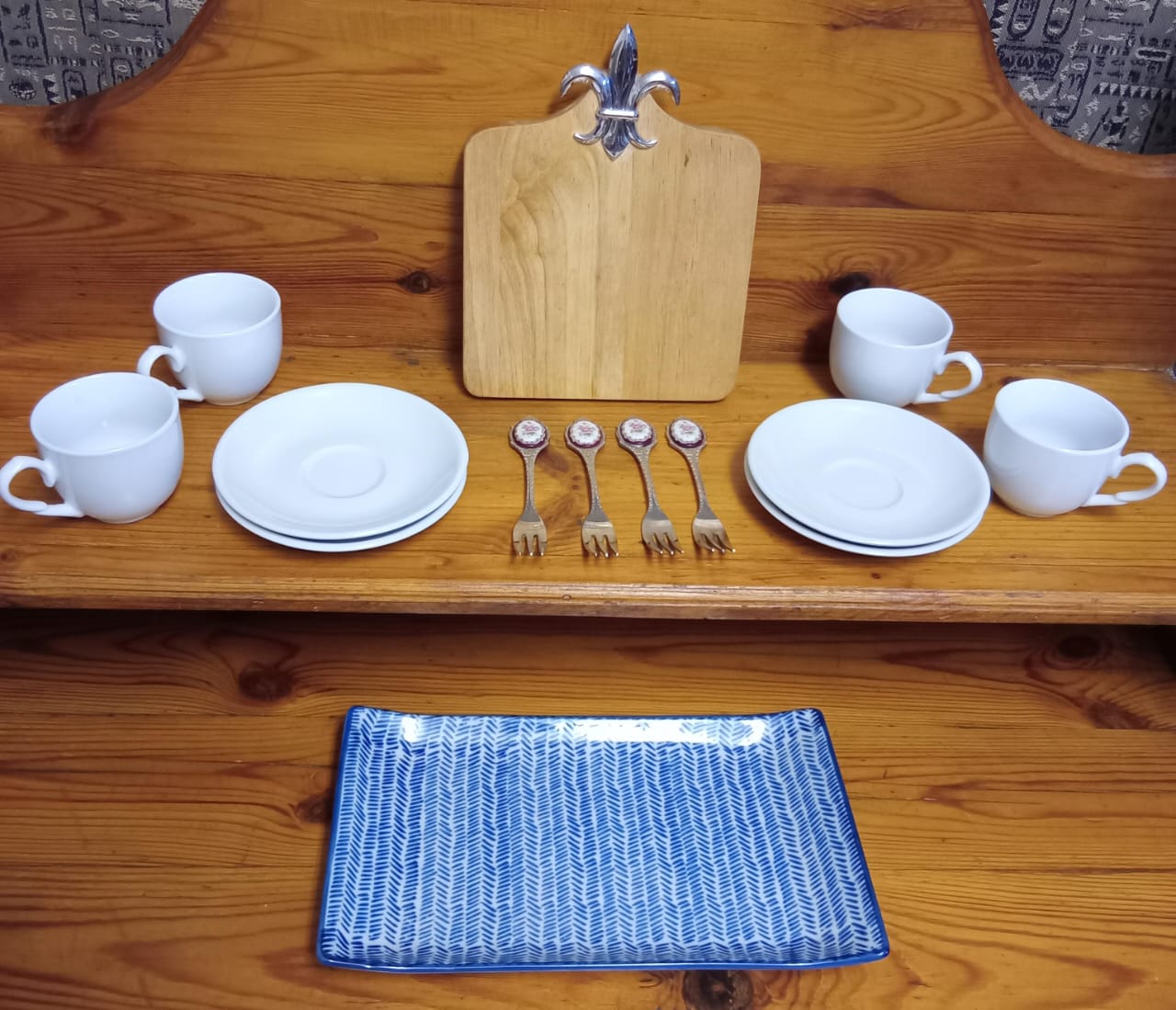 Kitchenware Bundle: Serving Tray, Cups, Saucers, and Forks