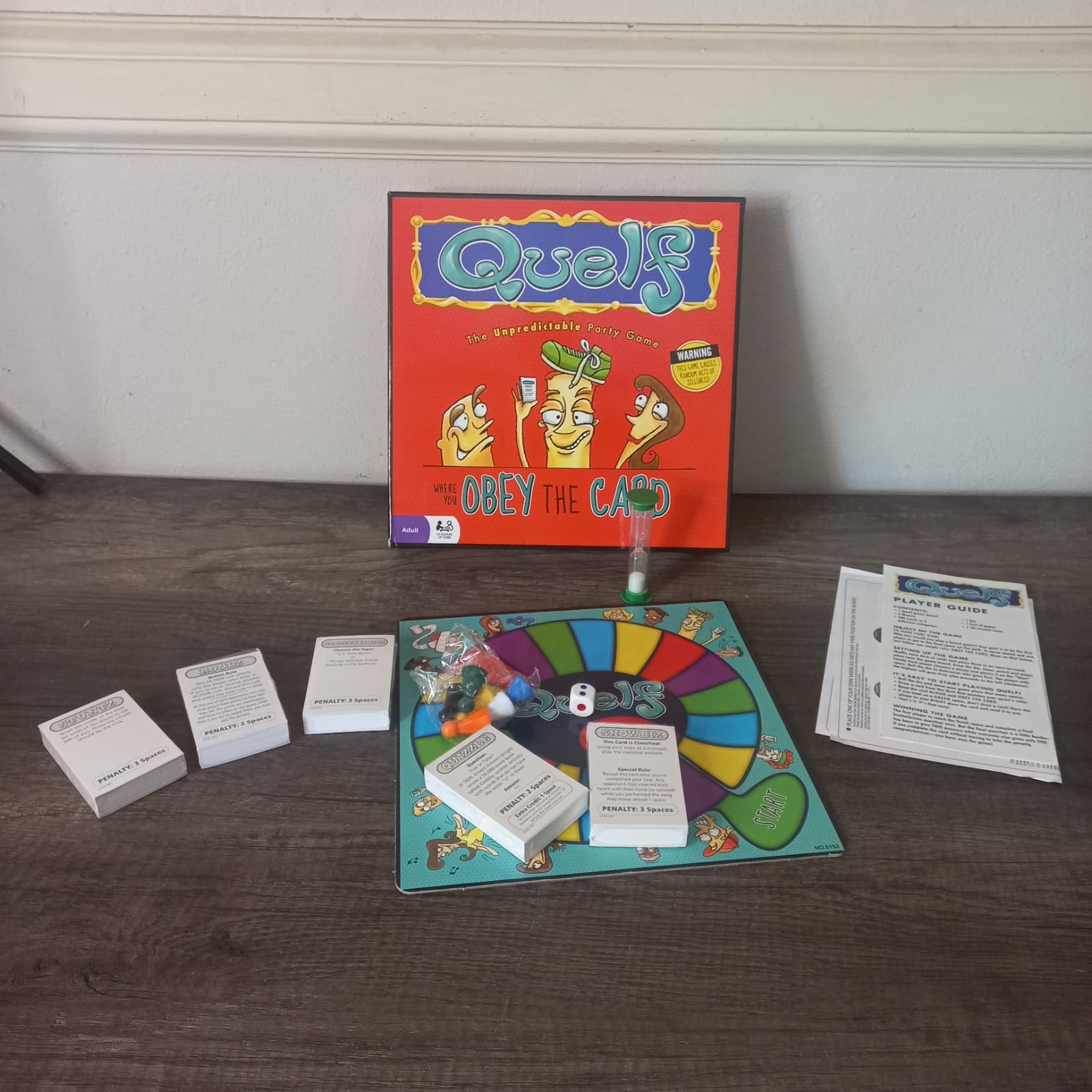 Quelf The Unpredictable Party Game - BRAND NEW